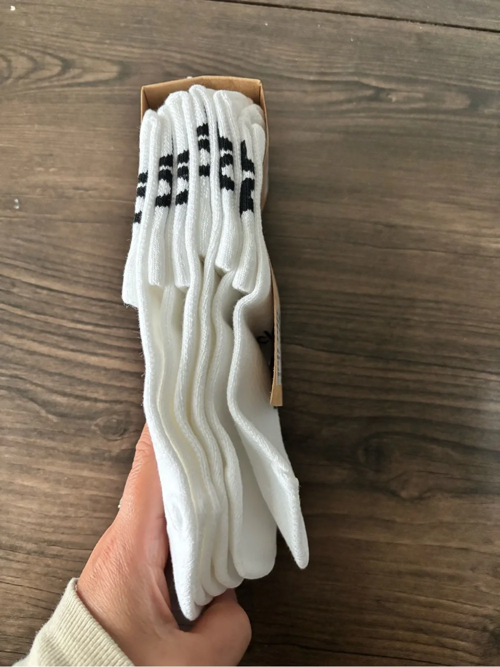 On Running White Athletic Crew Socks with Black Logo - Mid Cut Pack
